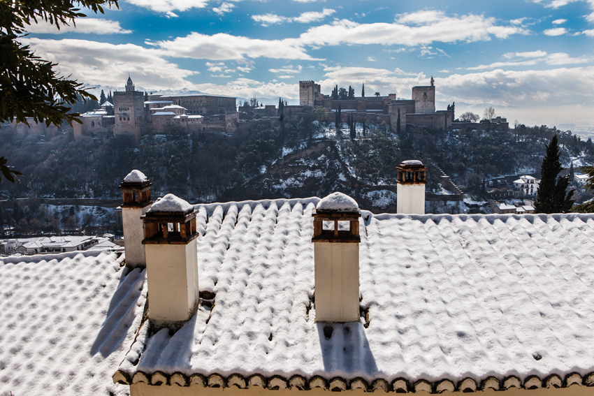 La Alhambra bajo la nieve.