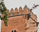 Alhambra la Roja bajo la tormenta